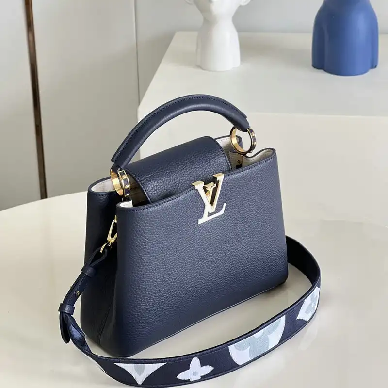 Hot sale LV Bag 2207YA0086 0131