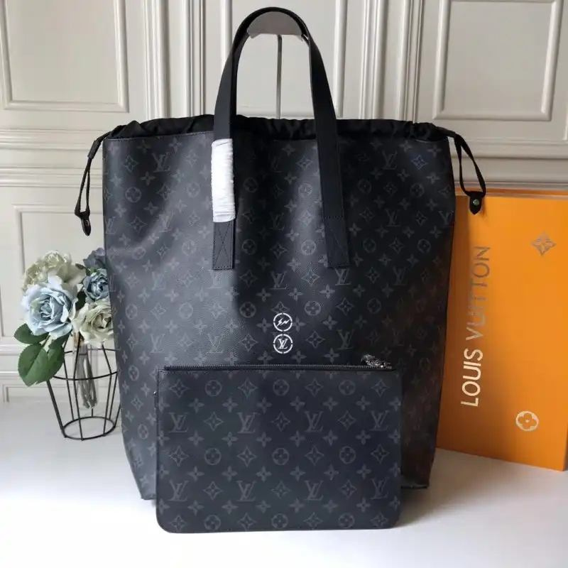 Hot sale LV Bags 19B570408 0129