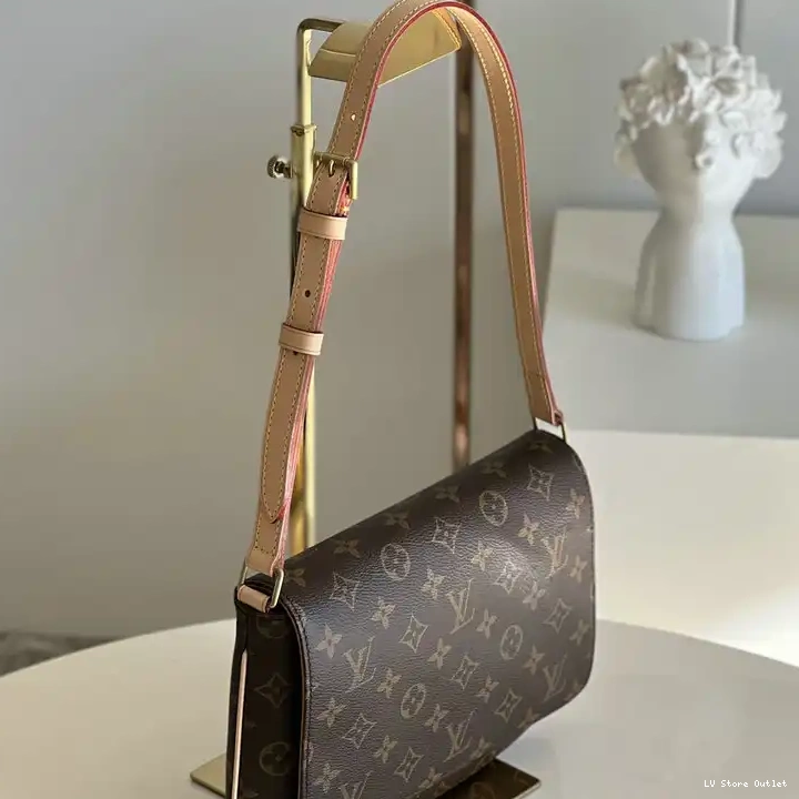 Hot sale LV 2112YA0046 Bag 0220