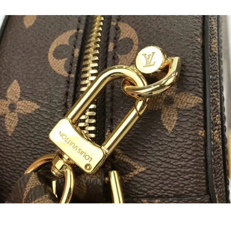 Hot sale 205fy0022 LV Bags 0221