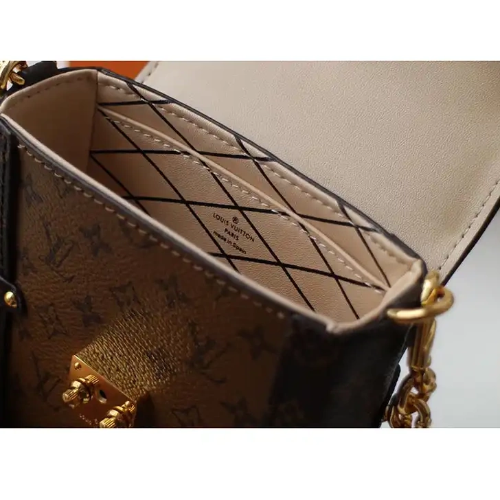 Hot sale LV Bags 2107YA0117 0222