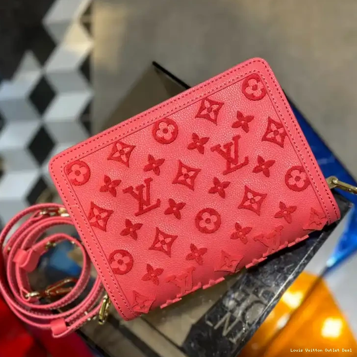 Hot sale LV Bag 2211YA0007 0218