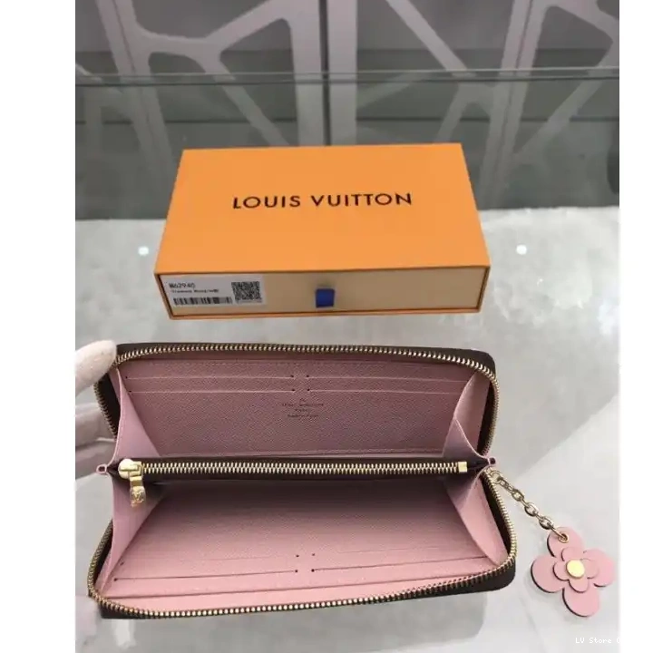 Hot sale Bags LV 19B570137 0208