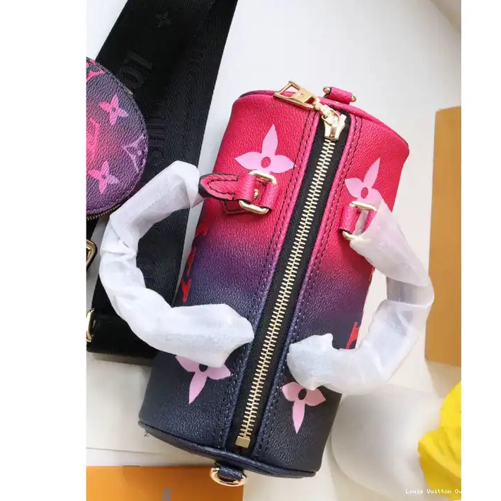 Hot sale Bag 2207DJ0032 LV 0212