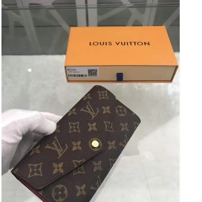 Hot sale LV 19T1L0507 Bags 0210